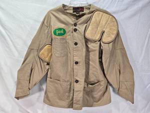 lot 5 image: 10-X Americas Finest Sport Clothing Competition Shooting Jacket Size 44