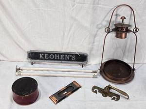 lot 50 image: Lot of Antique Hardware and Decor Items Including Metal Lamp, Sign, Dual Towel Hanger and Handles