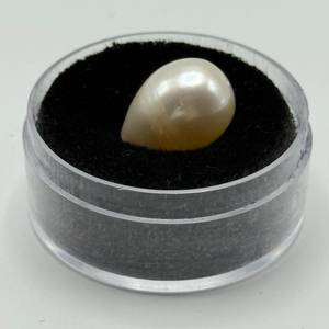 lot 22 image: 11.40mm Pearl Full Drilled