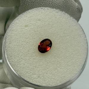 lot 43 image: .91 Carat Rhodolite Garnet