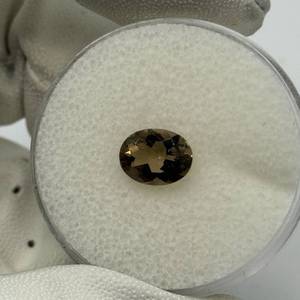 lot 54 image: 1.73 Carat Smokey Quartz