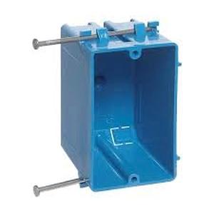 lot 29 image: Carlon 1-GAng 18 cu. Blue Electrical PVC New York Electrical Switch and Outlet Box (Case of 100) (B118A) Customer Returns See Pictures