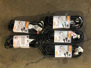 lot 15 image: Lot of  HDX 15 ft. 163 Light Duty IndoorOutdoor Extension Cord, Black  Customer Returns See Pictures