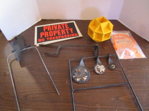 lot 32 image: Targets, Hearing Protection, Signs