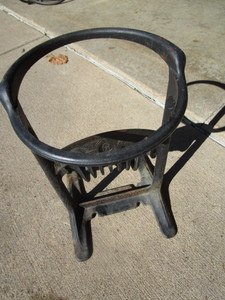 lot 43 image: Kindling Splitter, 10 Ring