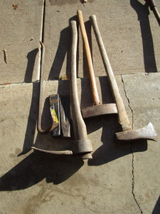 lot 78 image: Mauls, Wedges, Grub Hoe
