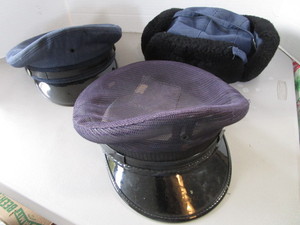 lot 107 image: Hats Winter & Patrol