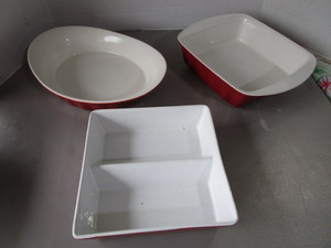 lot 113 image: Crofton Casseroles