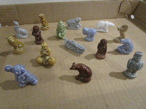 lot 203 image: Wade Whimsies