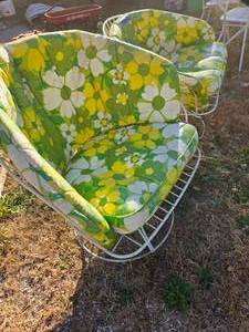 Vintage Metal Round Outdoor Rockers