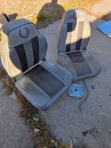 lot 26 image: Pair of Boat Seats