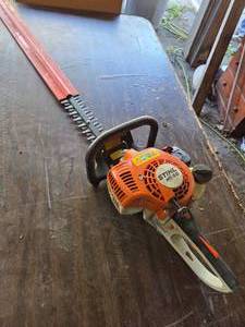 lot 60 image: Sthil HS45 Hedge Trimmer (Runs)