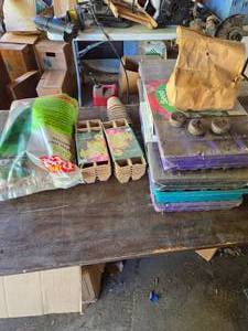 lot 62 image: Seed Starter Kits