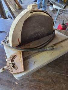 lot 66 image: Rockwell 12 Disc Sander (Works)