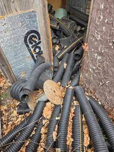 lot 125 image: Misc Drain Tile & Parts