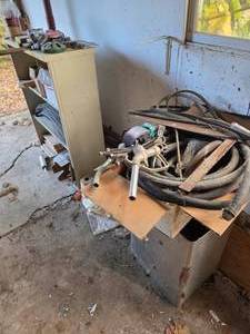 lot 126 image: Garage Misc