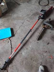 lot 135 image: Remmington Electric Pole Saw