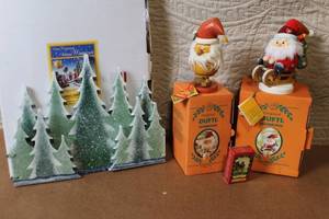 lot 120 image: Kthe Wohlfahrt German Christmas Smoker Set with Santa Figures, Forest Backdrop, and Incense Cones
