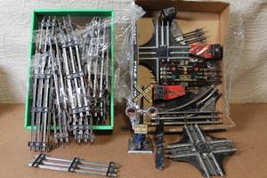 lot 126 image: Large Assortment of Vintage O Gauge Model Train Track and Accessories