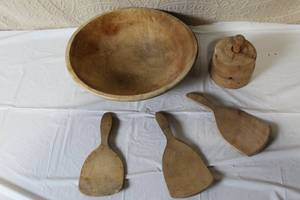 lot 261 image: Antique Wooden Dough Bowl with Butter Mold and 3 Butter Paddles