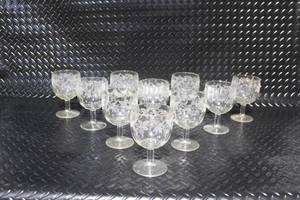 lot 289 image: Set of 10 Etched Glass Wine Goblets with Floral and Gold Rim