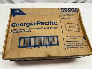 lot 50 image: Georgia Pacific 2 Roll Covered Horizontal Bath Tissue Holder