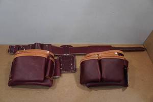 lot 10 image: Occidental Leather Framing Work Belt - Small