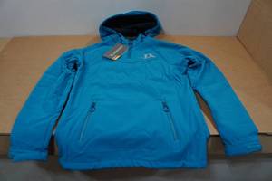 lot 16 image: Blackfish Womens Squall Pullover Jacket - Small