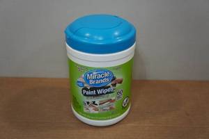 lot 54 image: Miracle Brand Paint Wipes - 60 Count