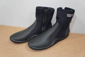 lot 78 image: Cressi Minorca 3mm Water Boots - Size 11
