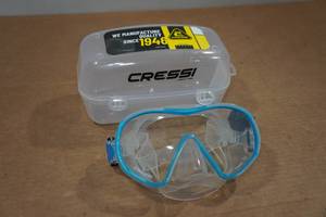 lot 82 image: Cressi F-Dual Mask