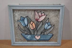 lot 128 image: Stained Glass Window Dcor