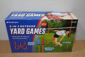 lot 167 image: 3 in 1 Outdoor Yard Game Set