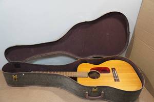 lot 199 image: Harmony Acoustic Guitar with Case