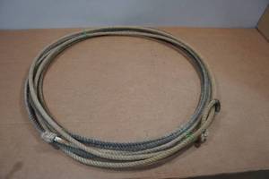 lot 223 image: Lariat Rope - About 35 Feet