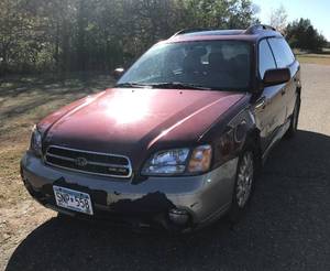 lot 4 image: 2002 Subaru Outback Legacy AWD