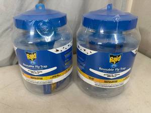 lot 36 image: 2 New Raid Reusable Fly Traps with Bait