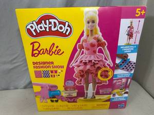 lot 52 image: New PLay-Doh Barbie Designer Fashion Show