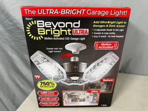 lot 183 image: New Beyond Bright Ultra Motion Activated LED Light
