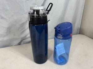 lot 203 image: 2 New Thermos Water Bottles
