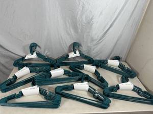 lot 254 image: 90 New Clothes Hangers