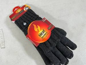 lot 267 image: New Pair of Heat Holders Thermal Gloves - Size SM