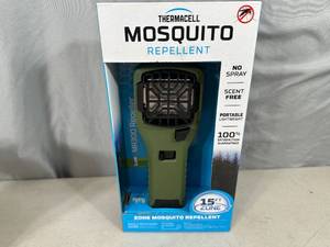 lot 131 image: New Thermacell Mosquito Repellent Unit