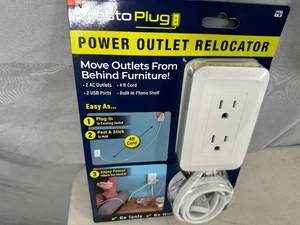 lot 135 image: New Presto Plug Outlet Extender