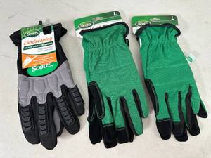 lot 137 image: New Dewalt and Scotts Brand Work Gloves  Gardening Gloves