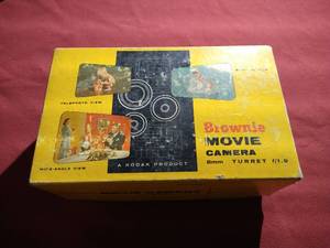lot 86 image: Vintage Brownie Movie Camera