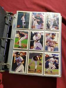 lot 95 image: 1994 Fleer Baseball Cards - Incomplete Set