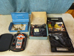 lot 16 image: Garage Tools