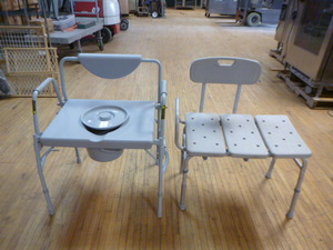 lot 85 image: Commode and Shower Chair