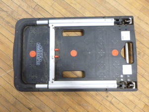 lot 94 image: Flatform Collapsible Truck
